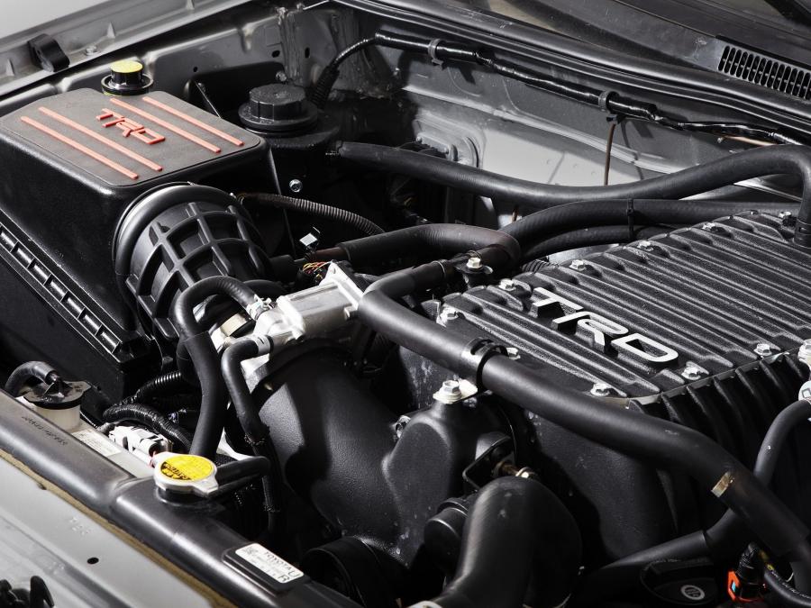  Toyota Tacoma X-Runner RTR Concept 2010 года  (фото 3 из 21)